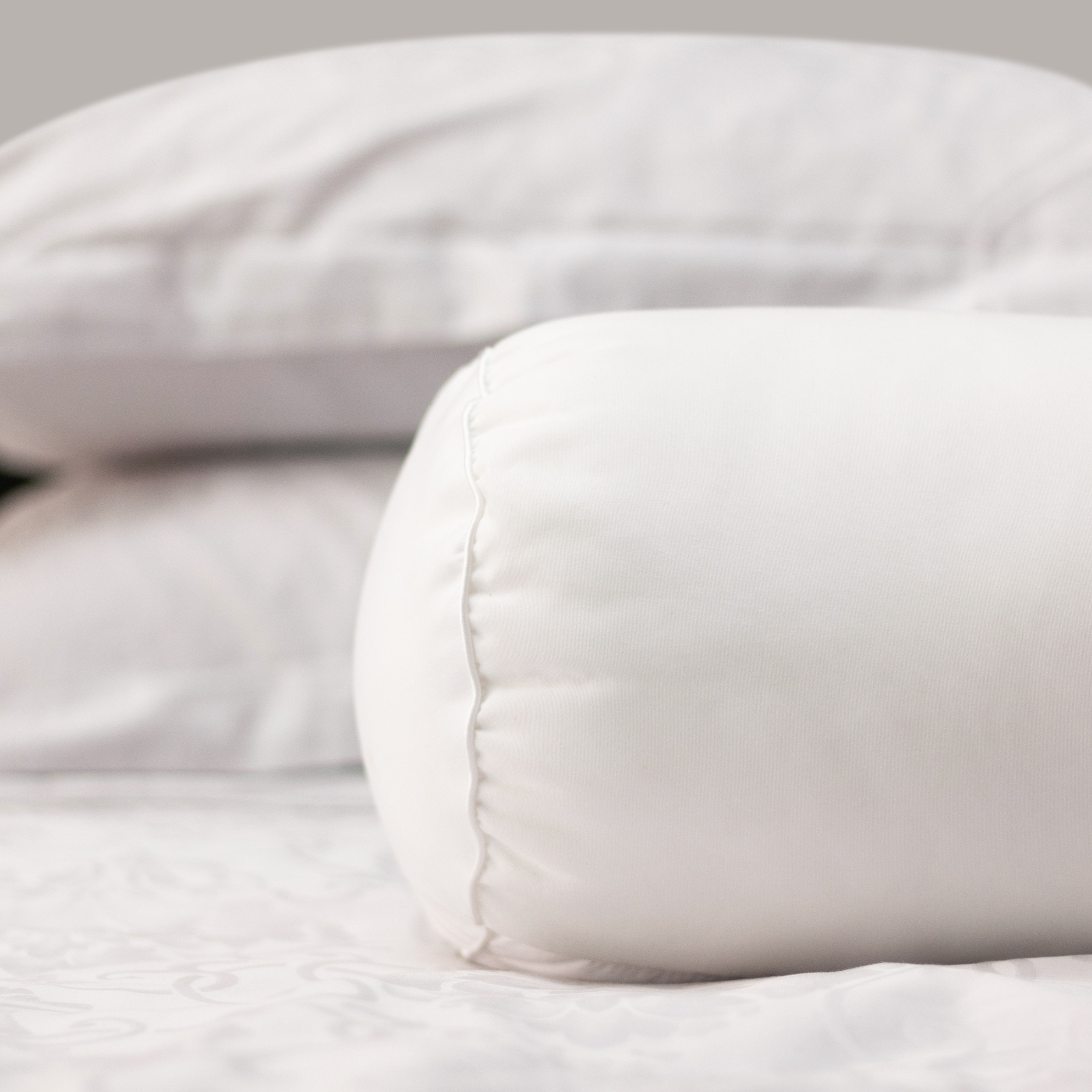 TOMOMI - Bolster Microfil White 22x85cm - Image 3
